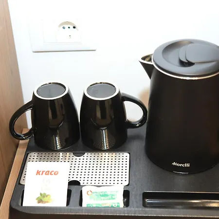 Ξενοδοχείο Claus Τίρανα