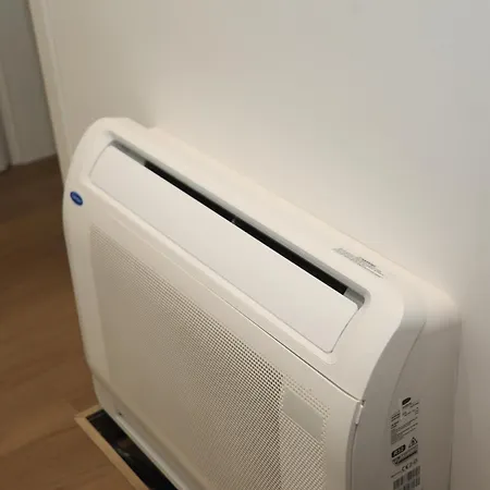 Claus 5* Τίρανα